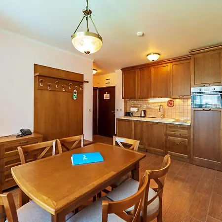 מלון דירות 7 Pools Boutique