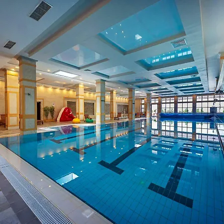 7 Pools Boutique 3* Banszko