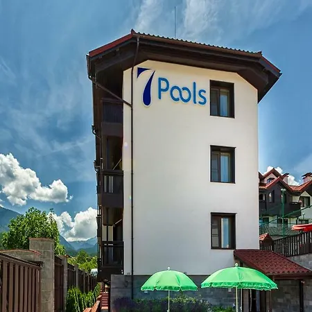 7 Pools Boutique 3* Banszko