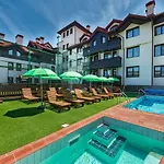 Appart hôtel 7 Pools Boutique