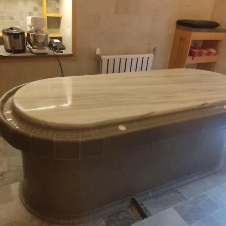 7 Pools Boutique Апартхотел Банско