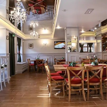 7 Pools Boutique Апартхотел