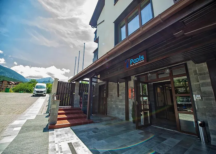 Aparthotel 7 Pools Boutique Bansko