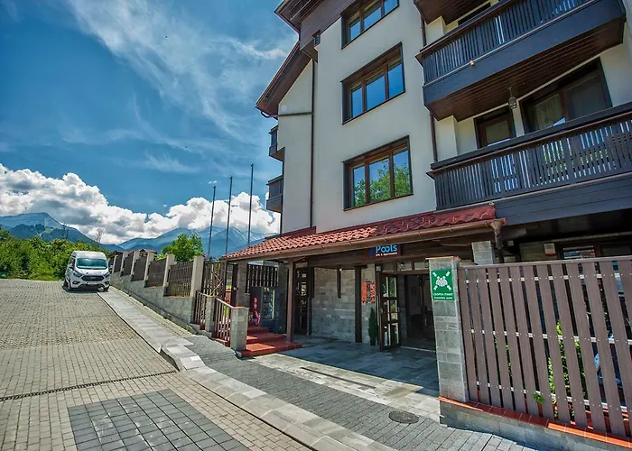 7 Pools Boutique Aparthotel Bansko